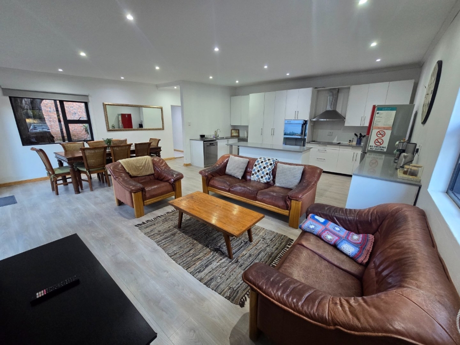 6 Bedroom Property for Sale in Waverley Free State